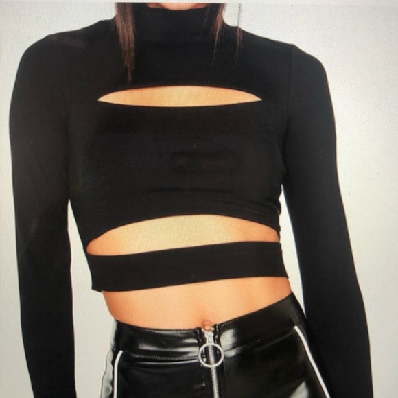 White cutout long sleeve - Picture 4 of 4